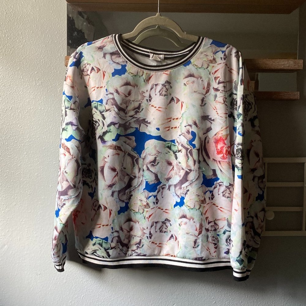 Love Riche Floral Faded Print Sweatshirt